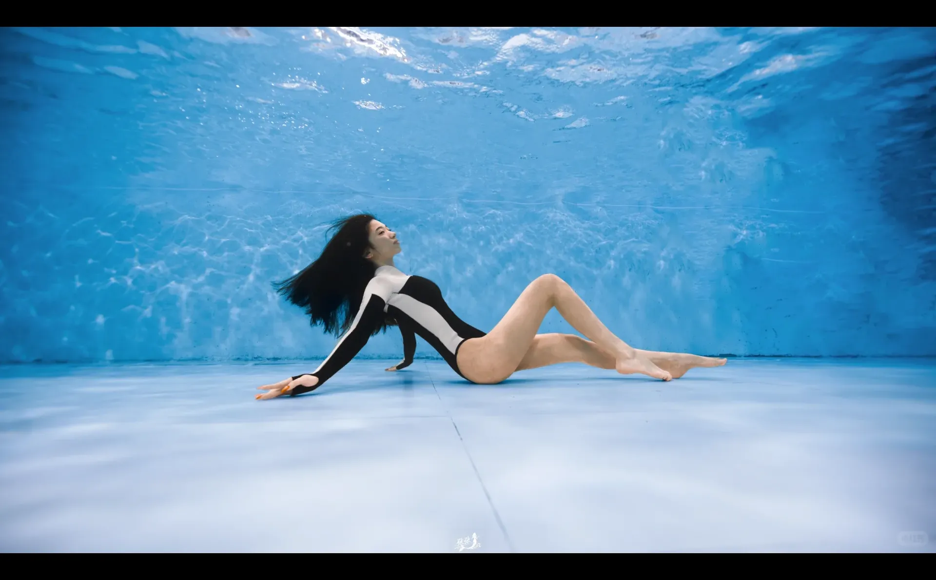 被水下芭蕾狠狠惊艳到了！