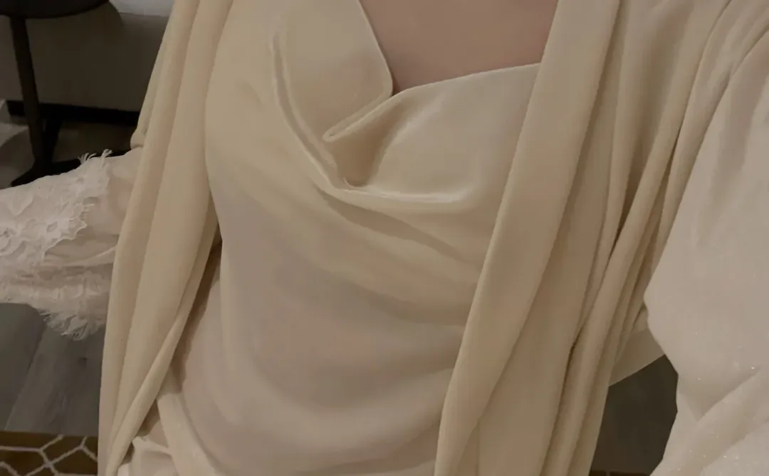 终于找到温柔又不失性感的秋冬睡裙啦‼️