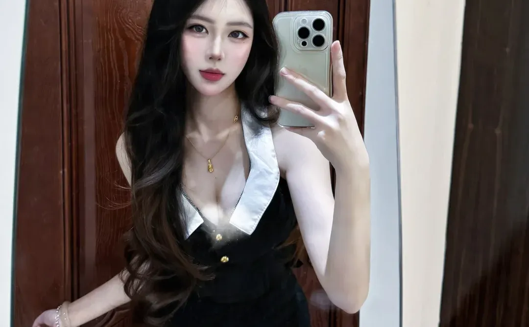 是在骂我吗 听不懂 像是在撒娇