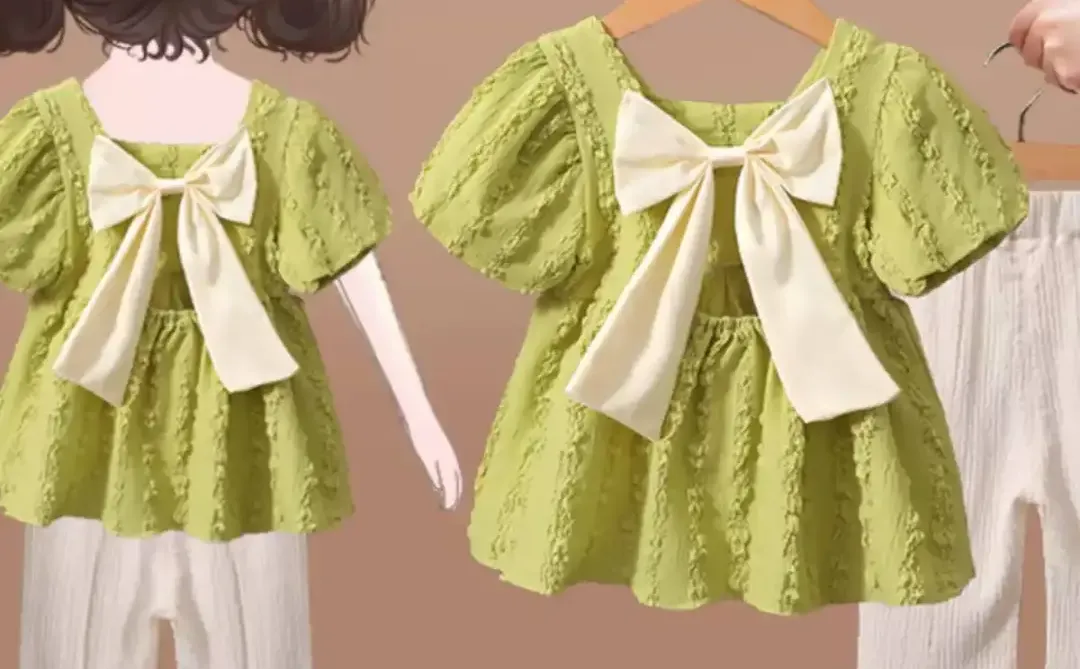女宝宝夏装来袭，萌娃时尚新风潮🎈