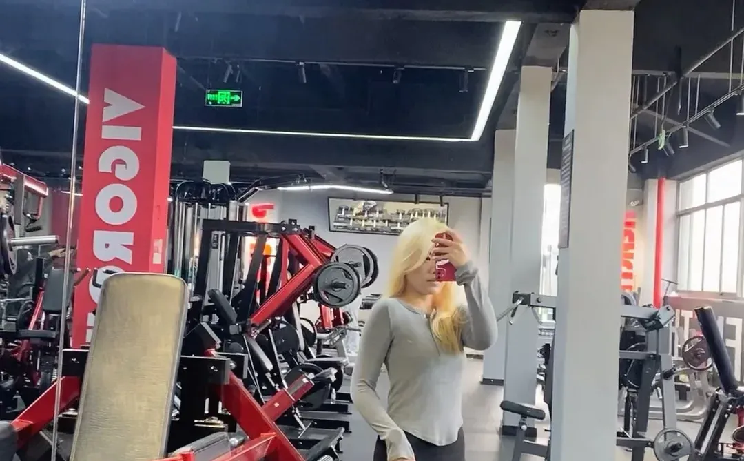 🐙女博士之抓健身（我瘦了大家再练）