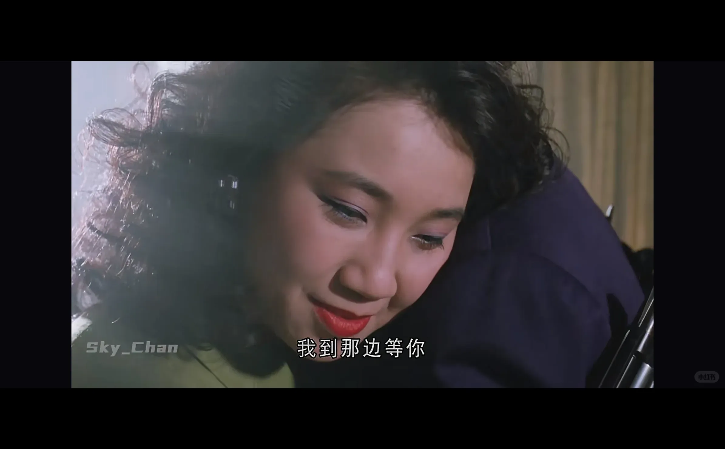 这位美女是谁呀？