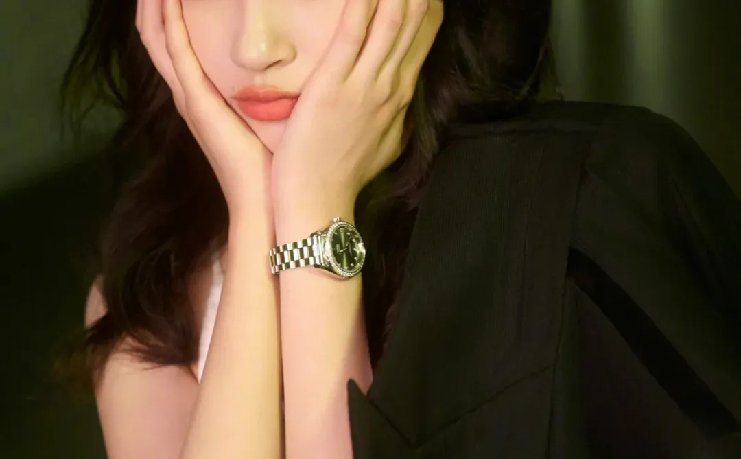 关晓彤好美好美😻