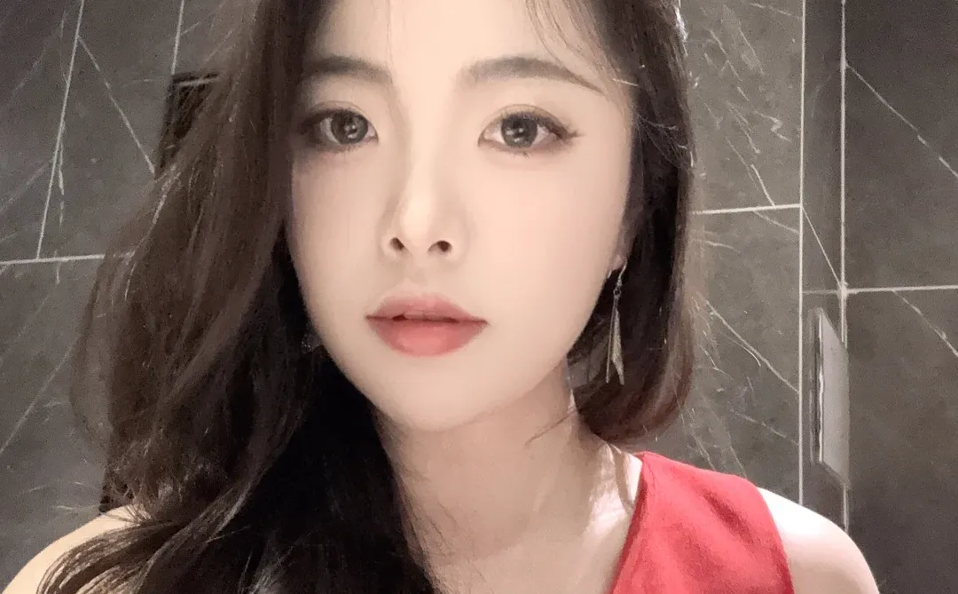 在挣了在学了在做了。。。。