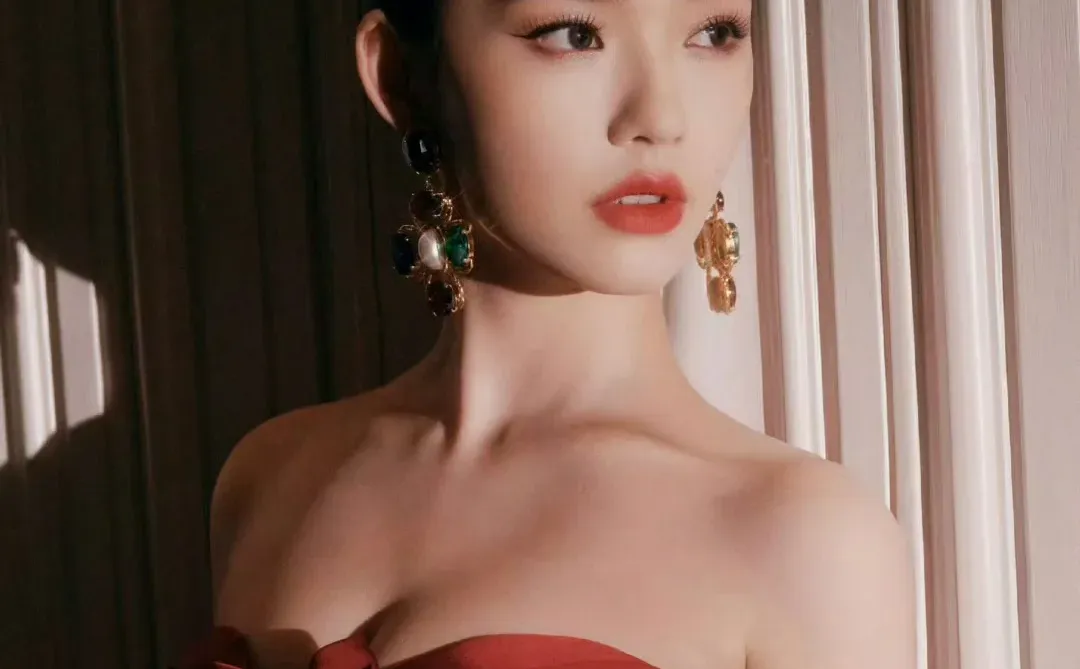 林允一见倾心的美貌‼️‼️