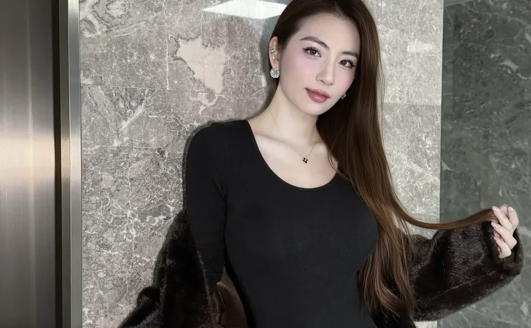 都说我长得像女披萨🍕