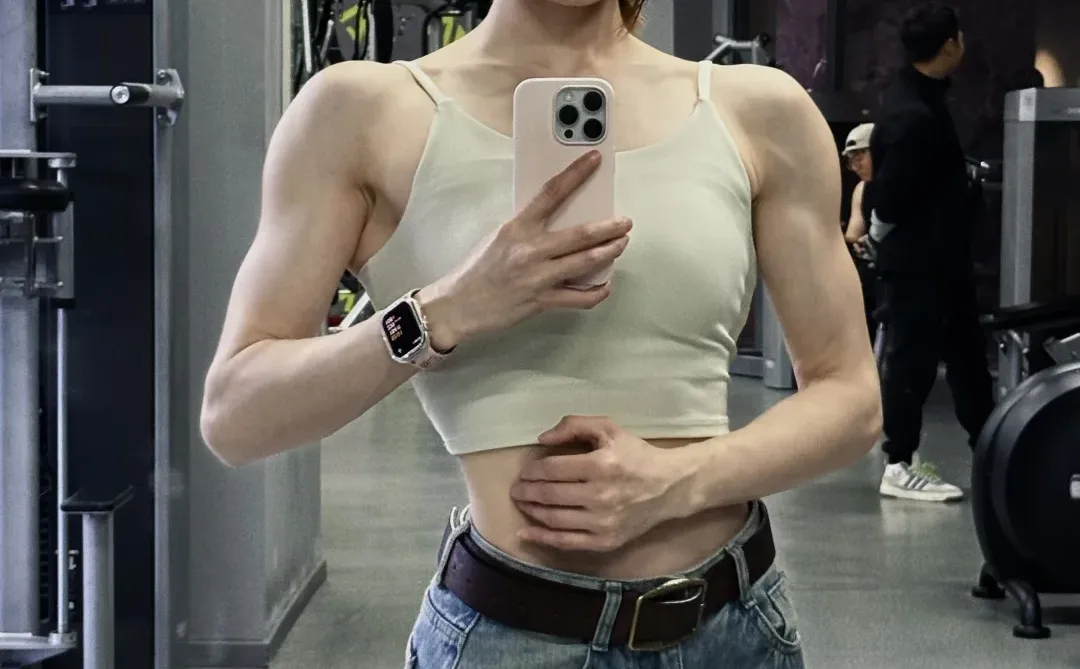 165｜98斤 薄肌女孩的撸铁日常🥰