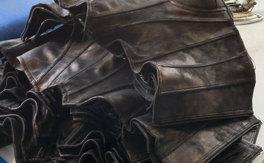 我们坚持做鱼骨胸衣的意义