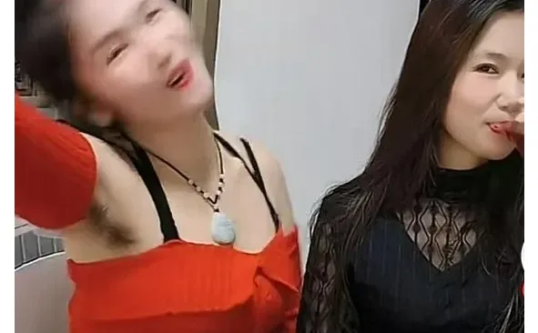 自然之美，30年前的女星“腋毛自由”