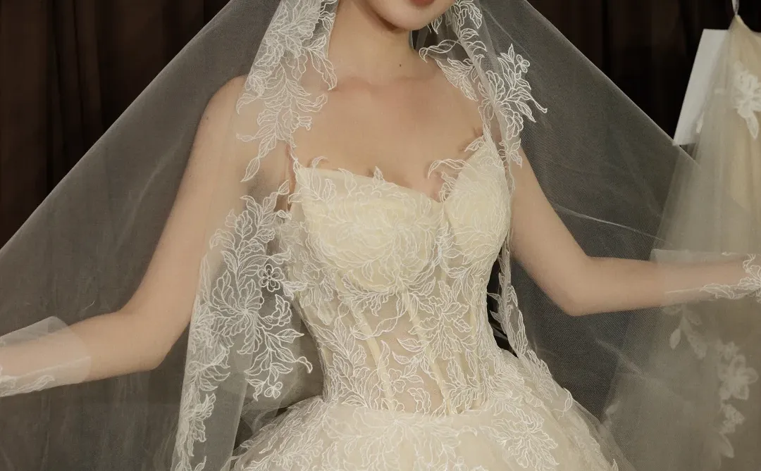 𝐋𝐈𝐍 𝐒𝐎𝐍𝐆 温柔复古蕾丝~