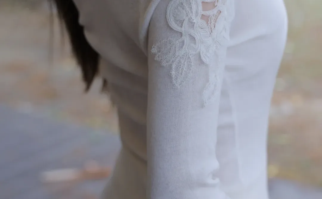 1w+人看过的ES蕾丝之王羊毛打底现现来啦~