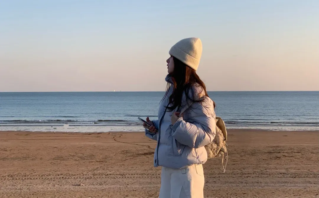冬天的海边真的好适合松弛感穿搭、好舒服