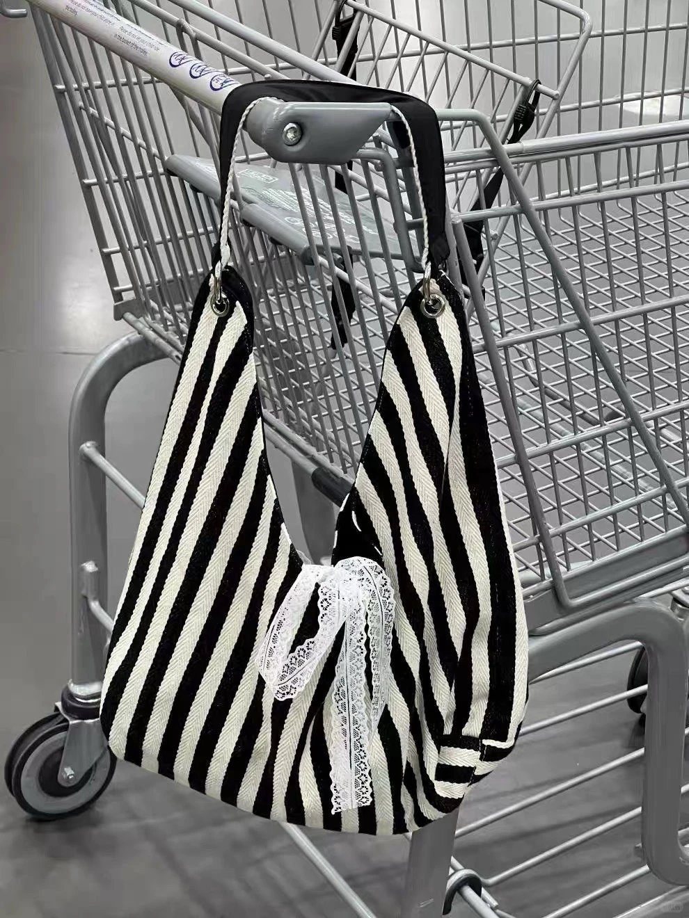 💌红白条纹蕾丝布袋也太戳了！