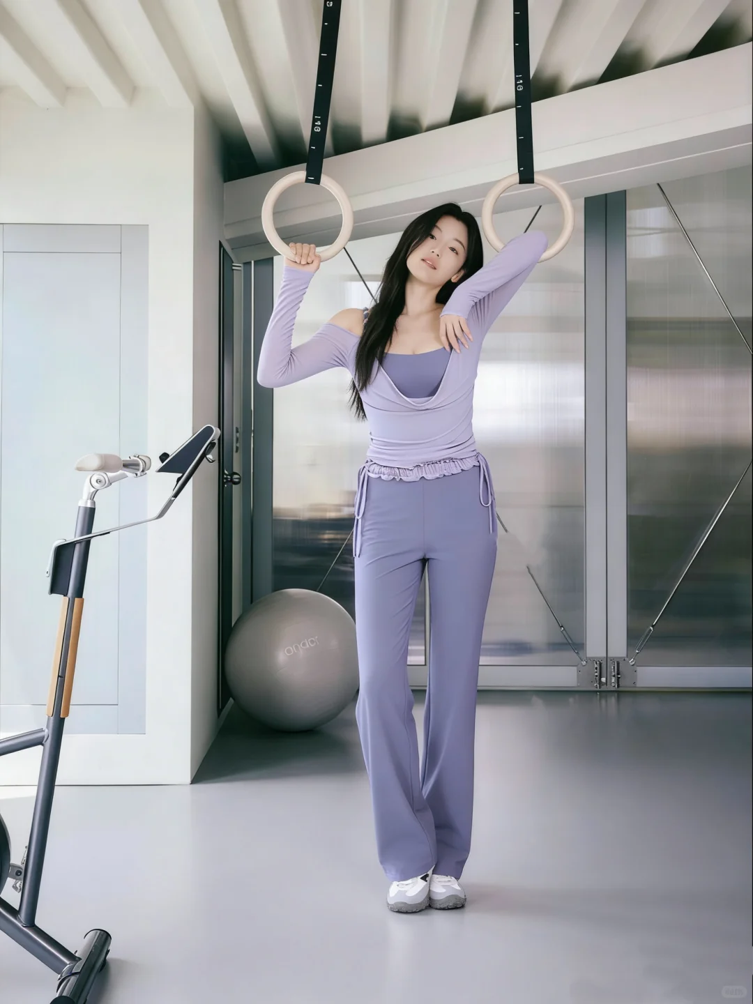 被全智贤的多色运动装造型惊艳到！