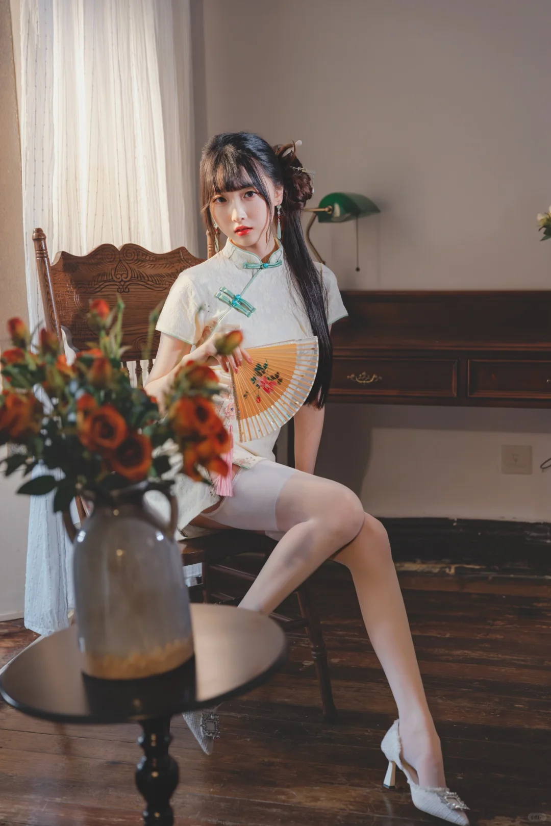 室内人像|黑/白丝or光腿哪个和旗袍更搭🤔