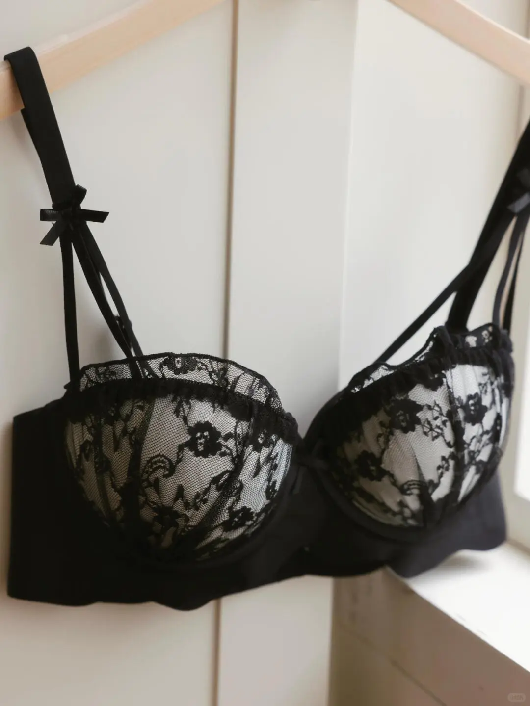 纯yu钓系感拿捏✨漏肩装轻松get