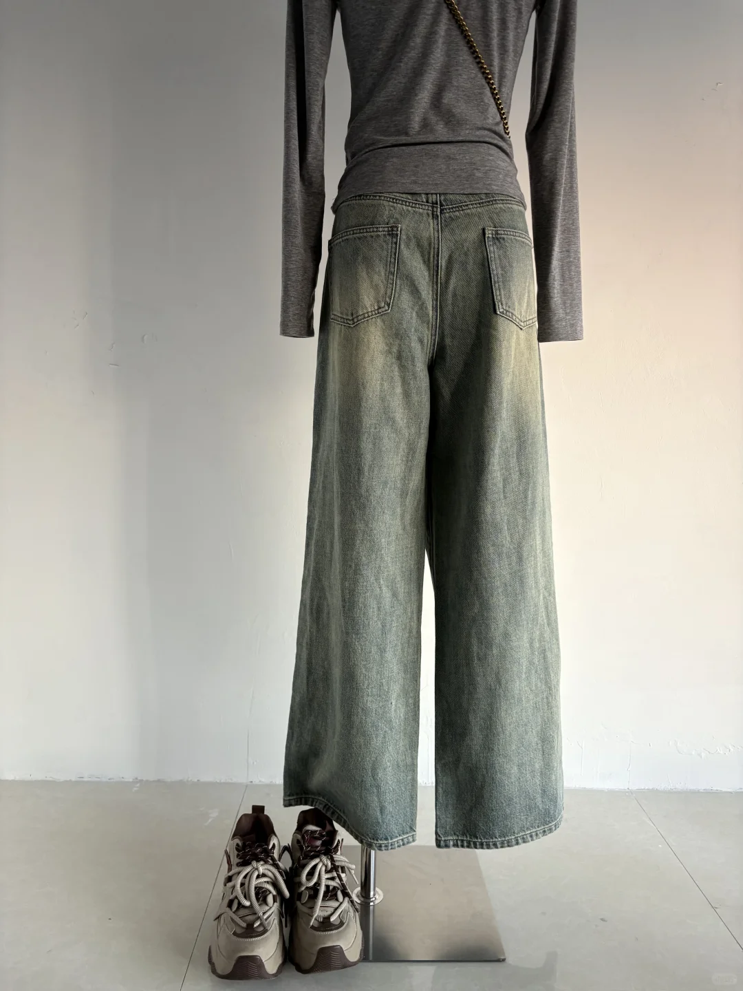 捡漏！大厂版衣，小众复古做旧牛仔裤女新款