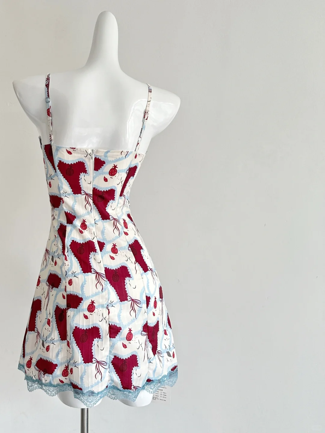 我宣布这件裙子是今年坠爱的裙子！！