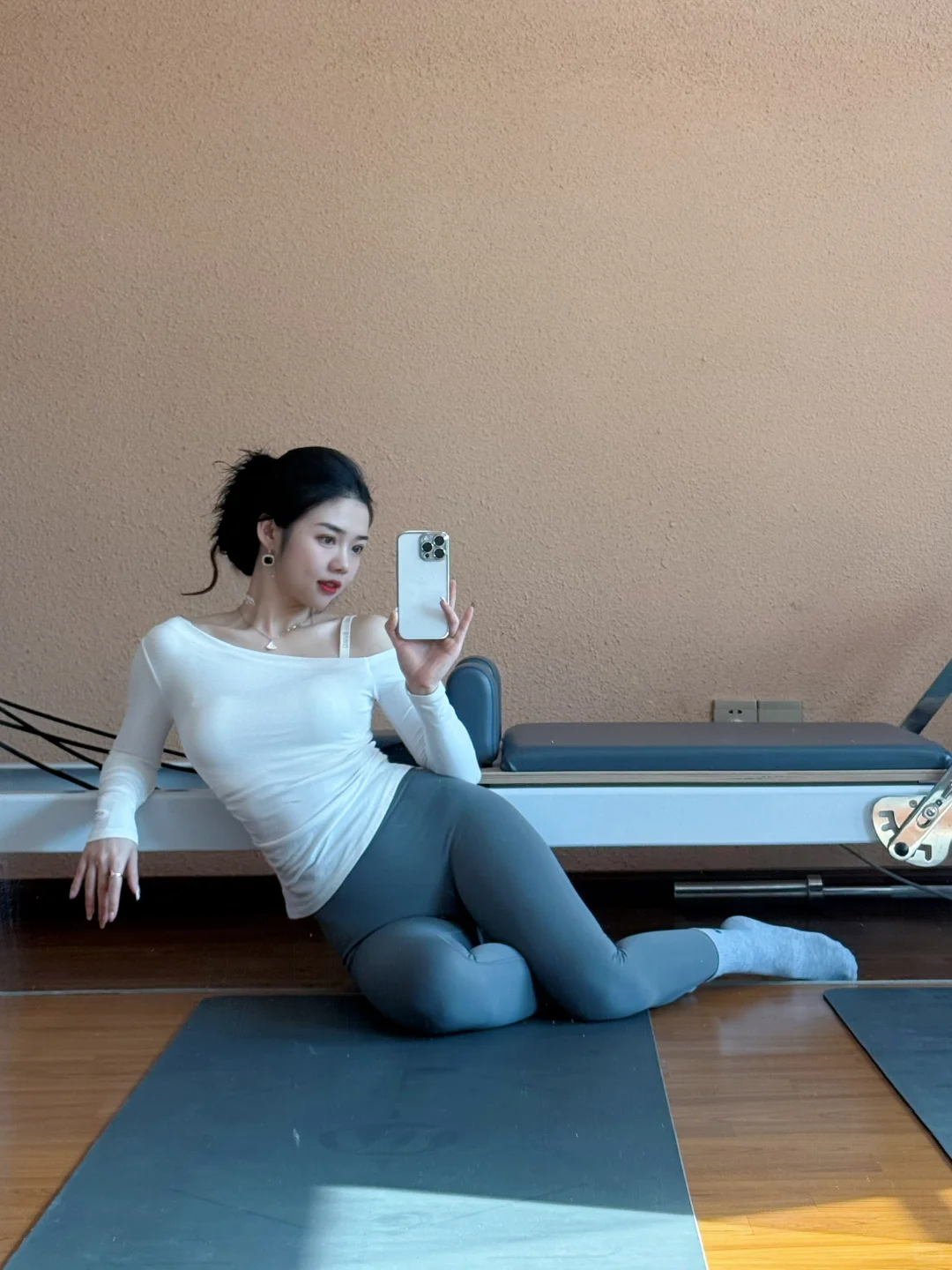 “比起被夸漂亮，我更喜欢气质和生命力”