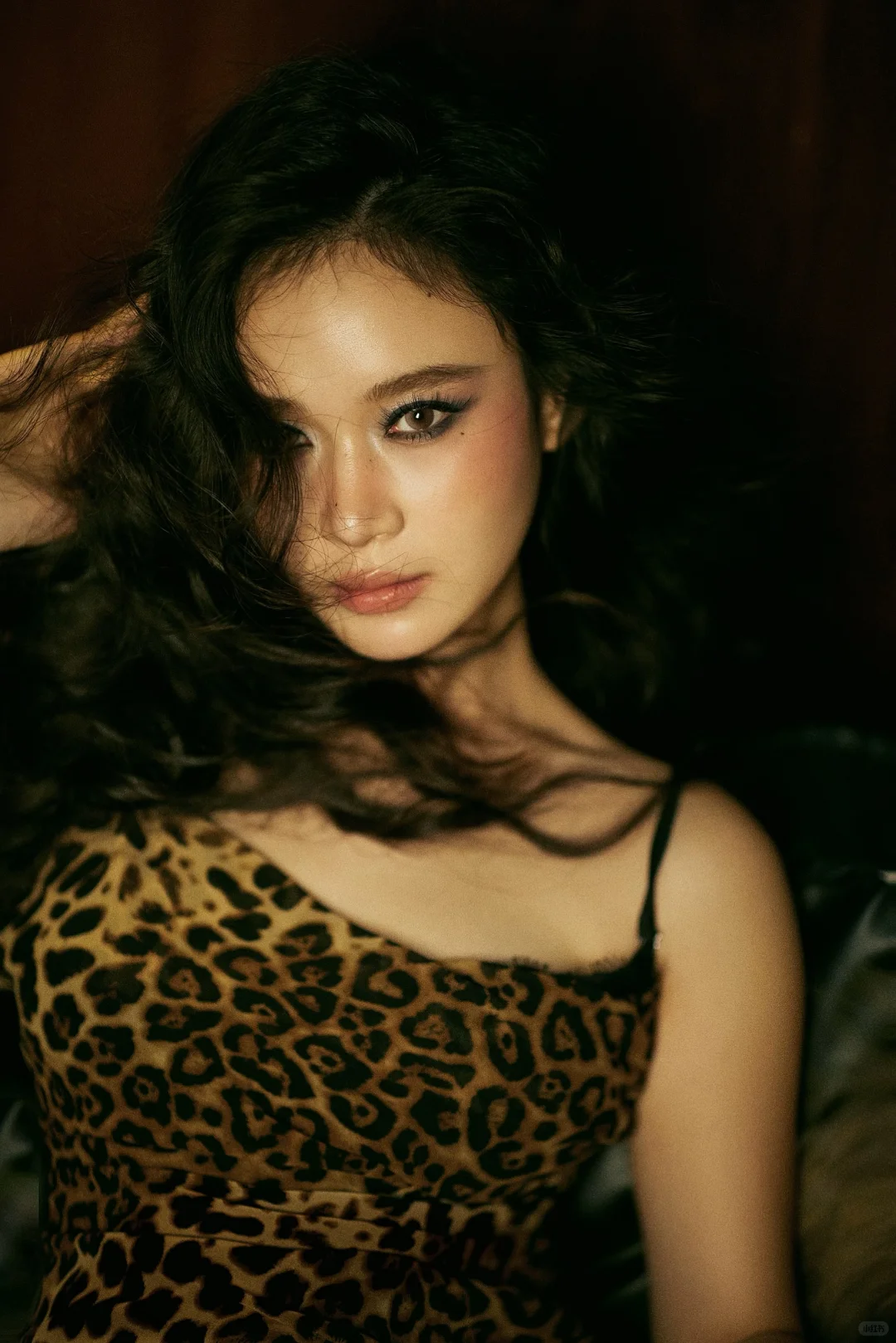 30岁，拍了一组姨味超浓的写真！野性十足🐆