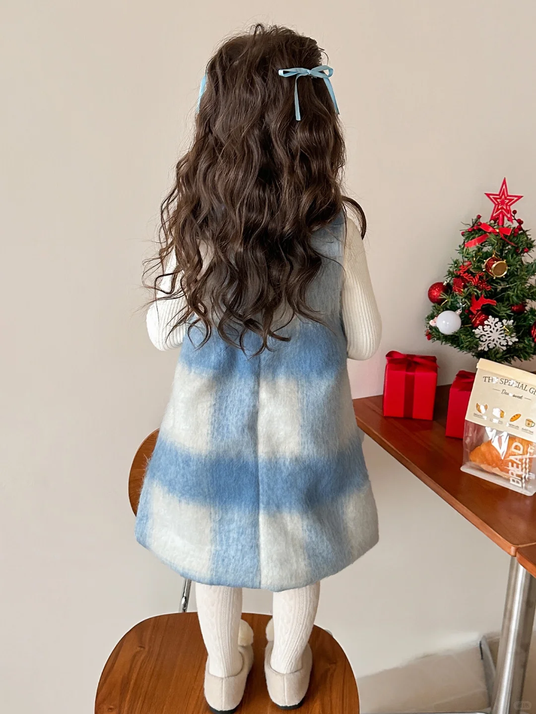 蓝白格背带裙💙女宝冬日温柔杀