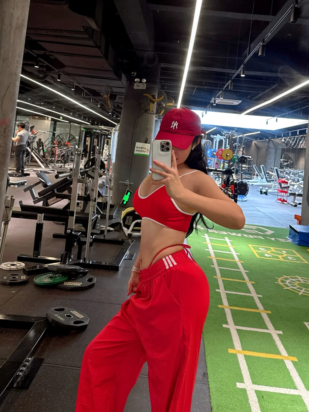 165 115 健身穿搭｜红色系运动女孩🔴