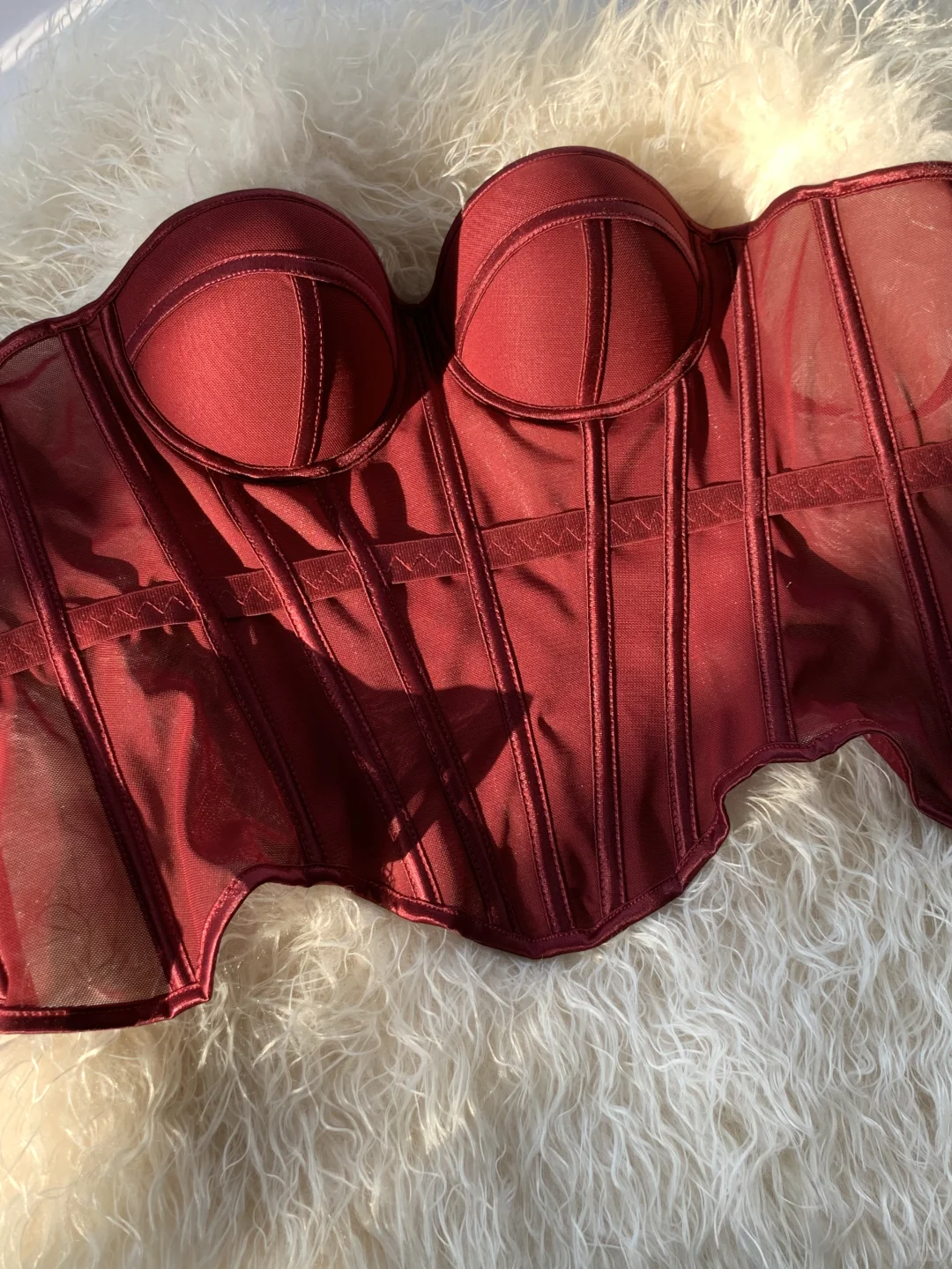 客返评｜鱼骨胸衣源头工厂，低成本穿出高级感