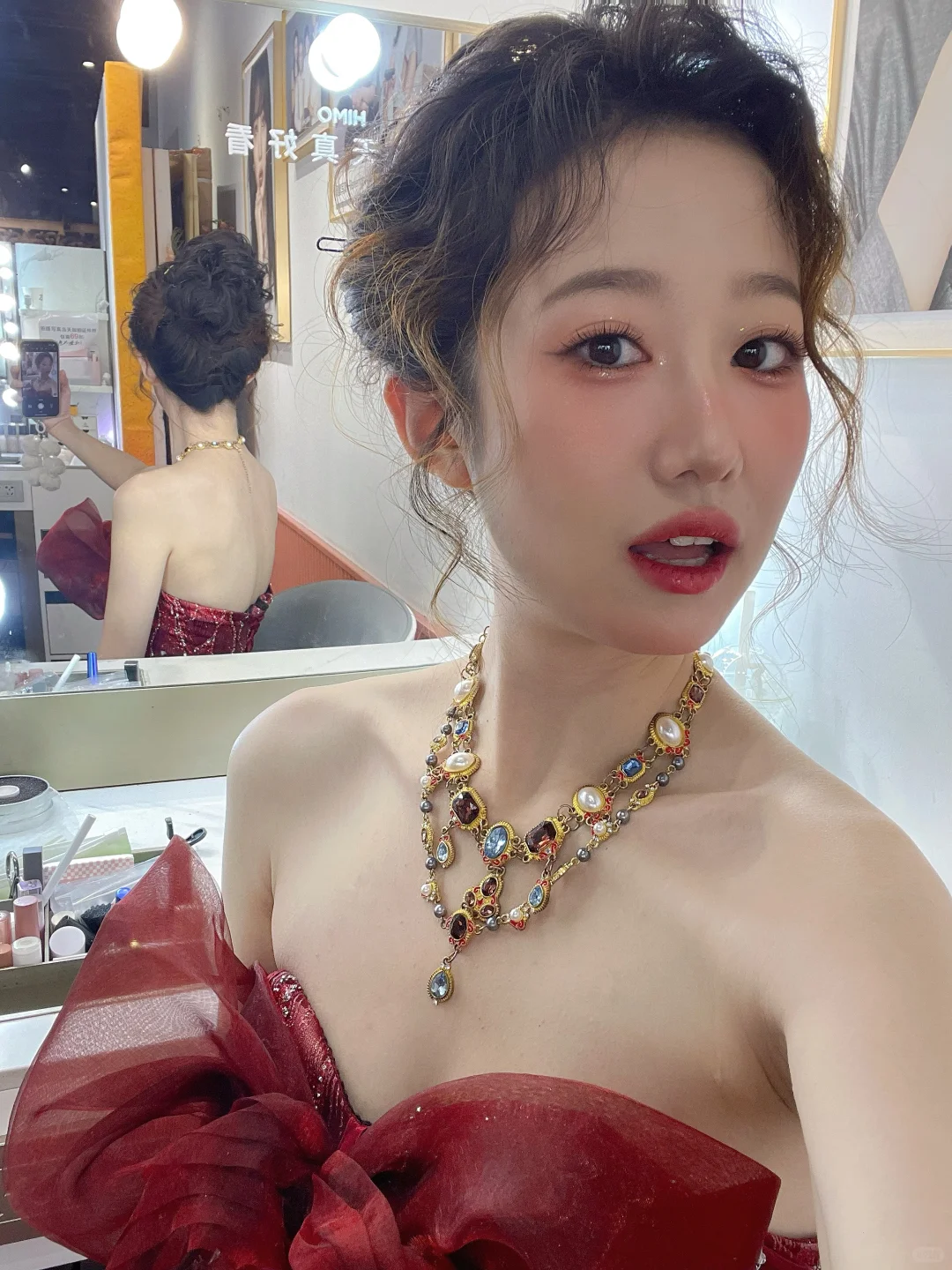 根据正片修好时间来看 只能作为生日照了