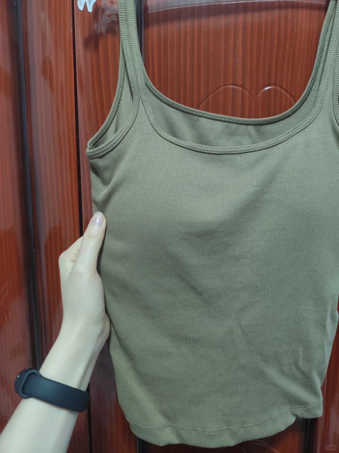 分享一款自带胸垫的吊带