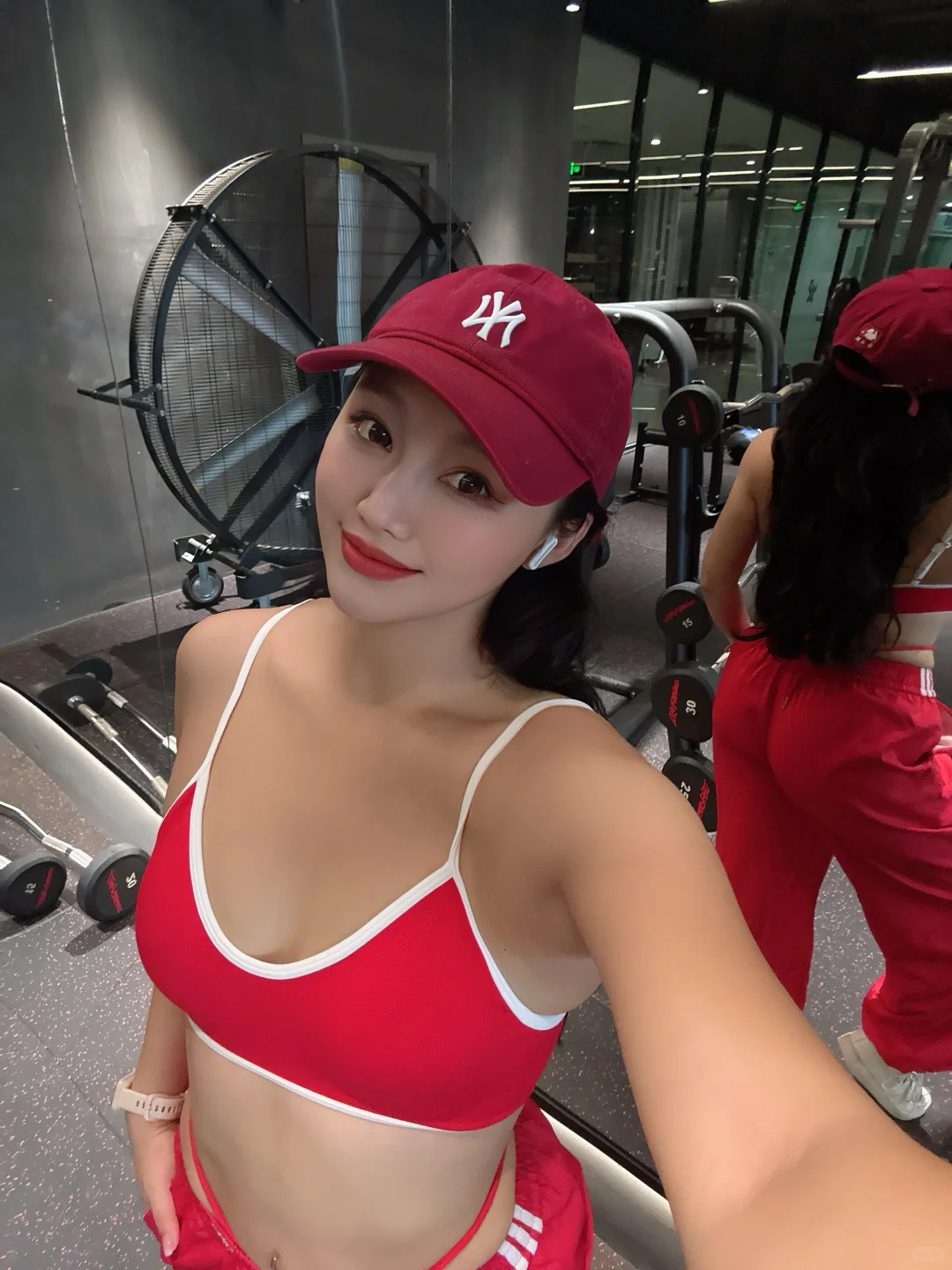 165 115 健身穿搭｜红色系运动女孩🔴