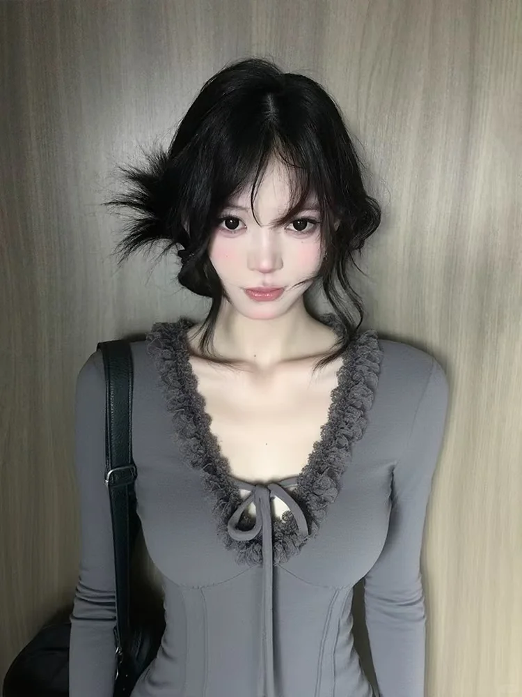 蕾丝绑带封神！✨灰色系辣妹的本命上衣