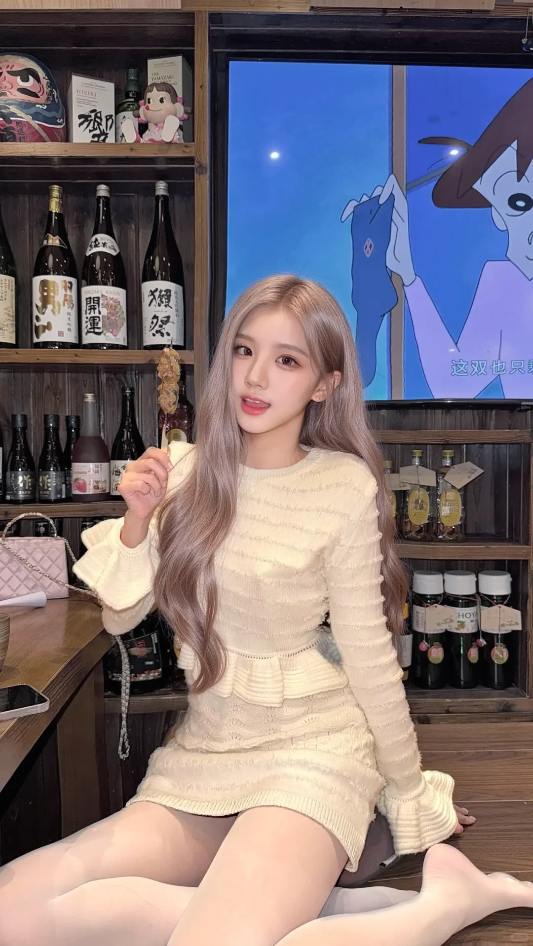 马油白丝」透光暴击！邻家姐姐的发光肌