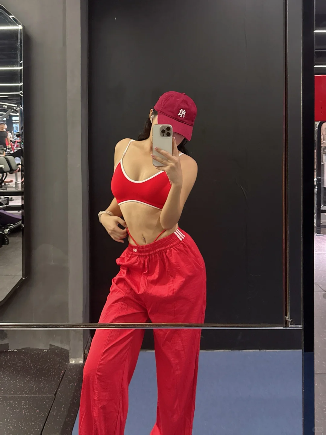 165 115 健身穿搭｜红色系运动女孩🔴
