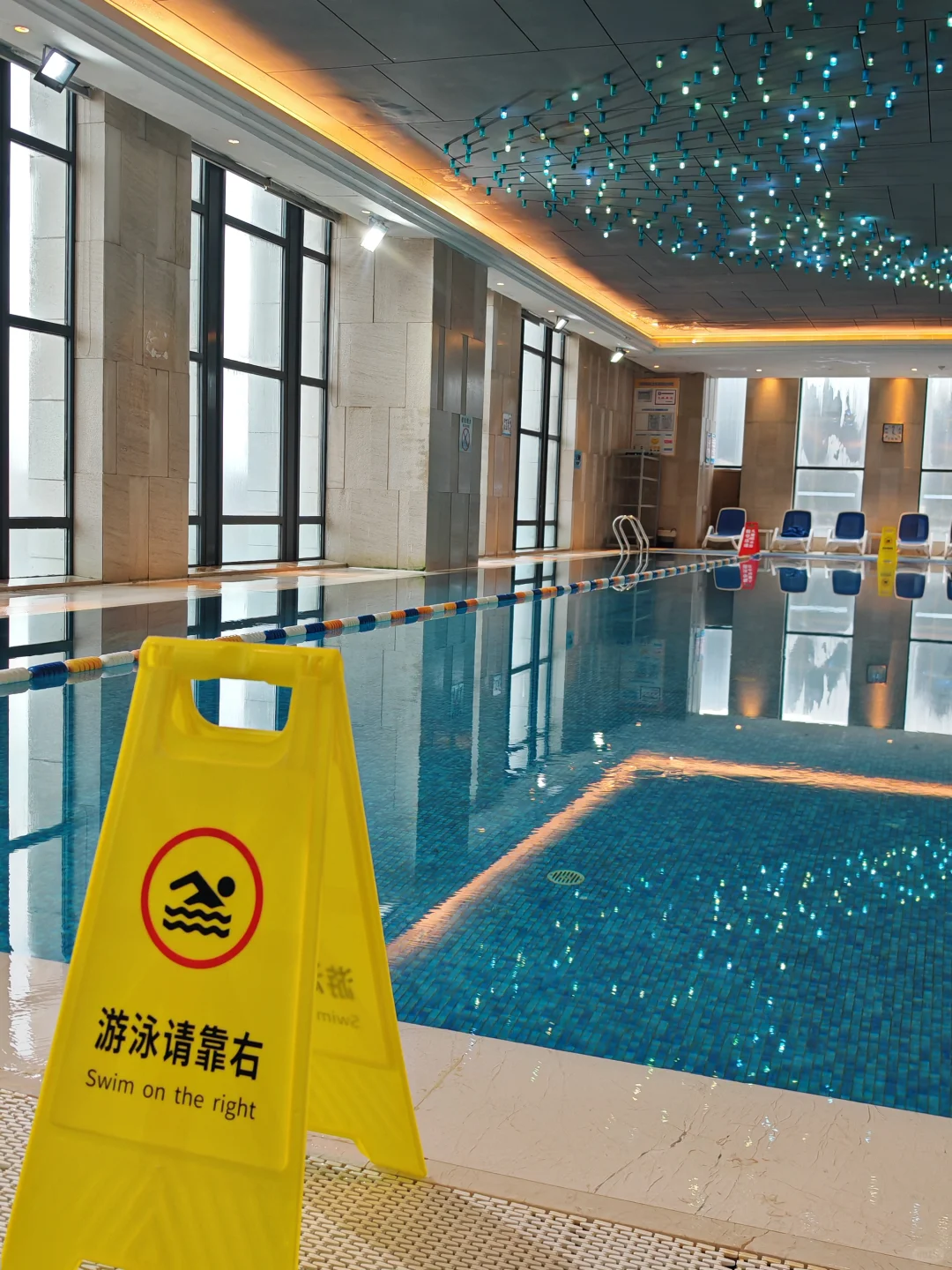 泳池OOTD| 今天分享一些游泳小白变达人秘籍