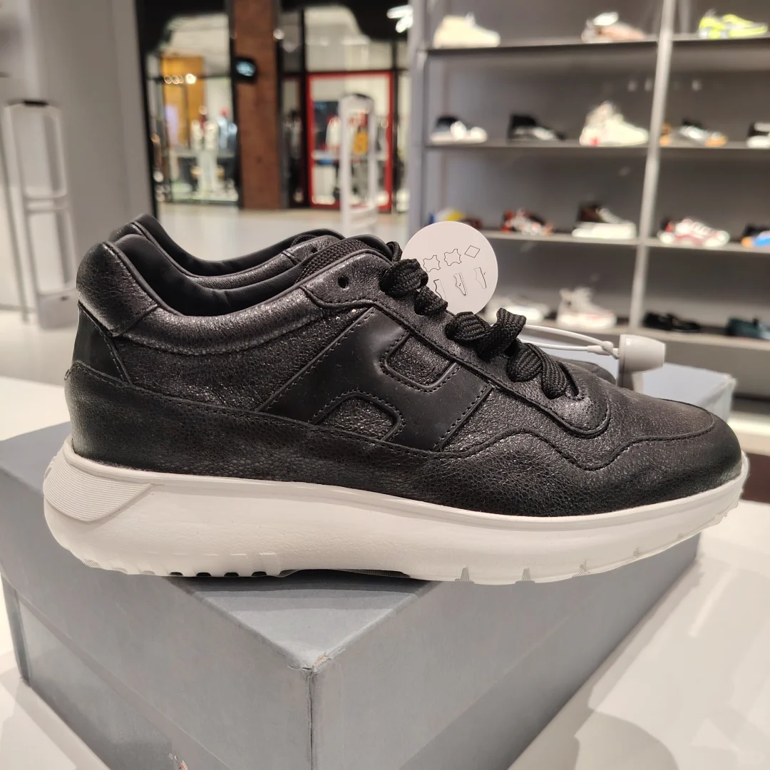 怎么会有这么帅的鞋子！！！HG女鞋