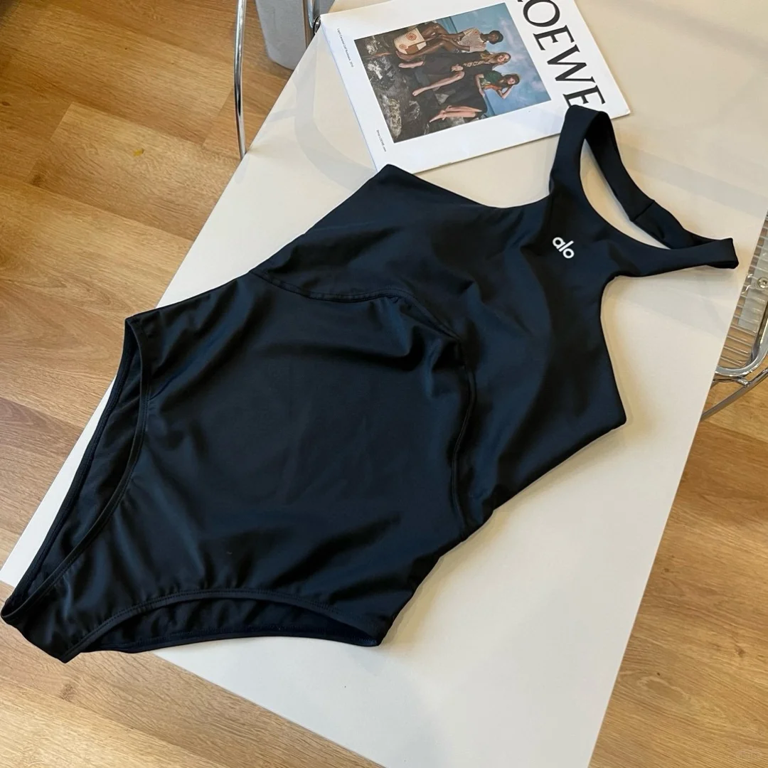 真的有被这件泳衣美哭❗️