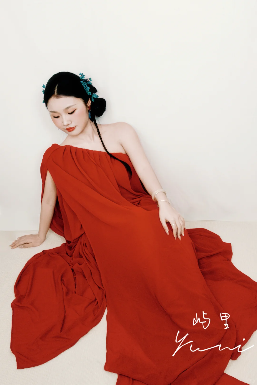 今日客片｜红蓝撞色中式写真🔴🔵