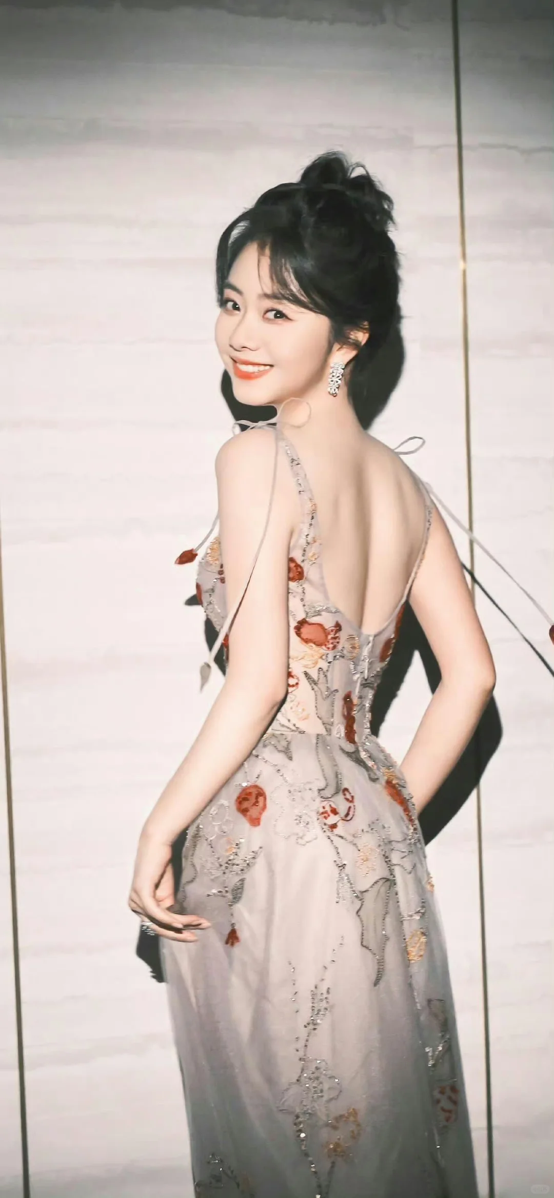 Share｜谭松韵手机壁纸｜高清全屏