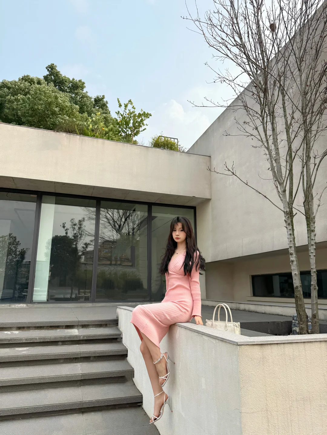 闺蜜 我们不要再穿童装了好吗