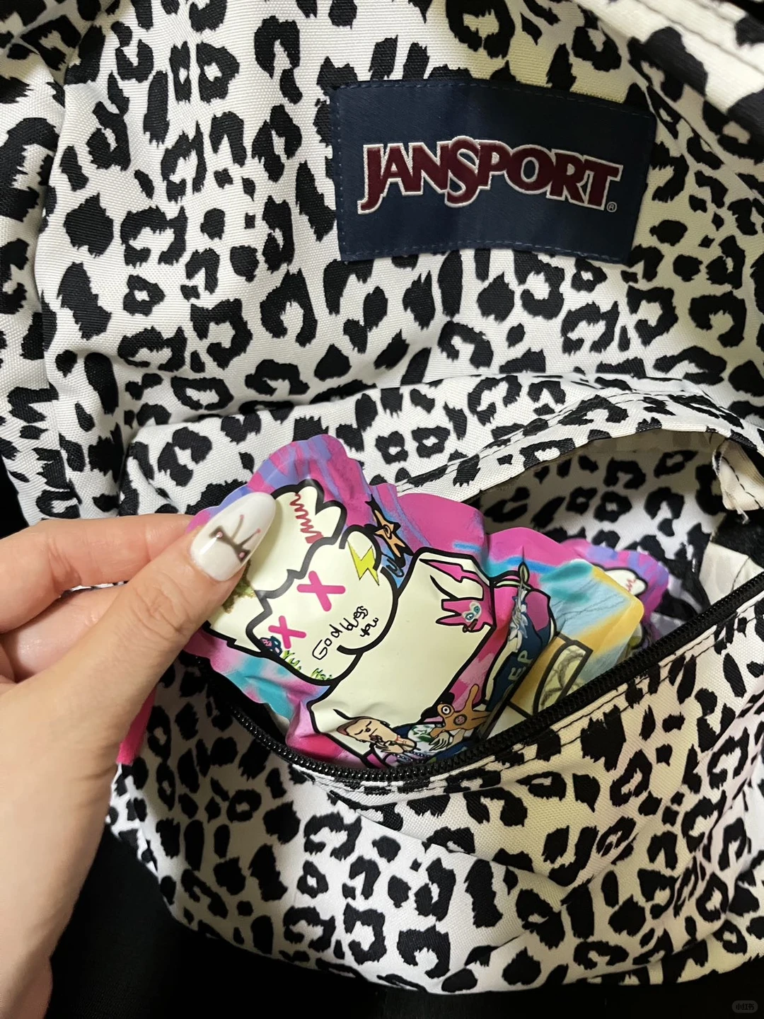 中年美少女无限囤的一次性苦茶子