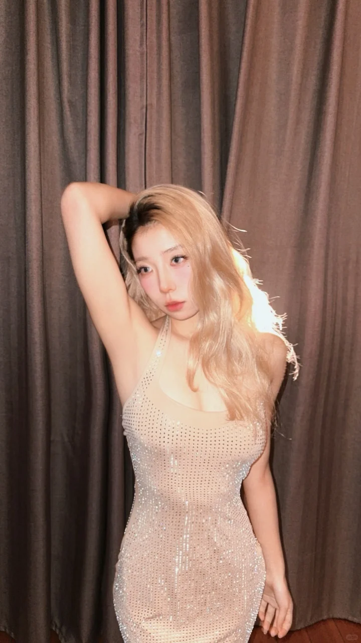 权威的女人👩我们通常称为？