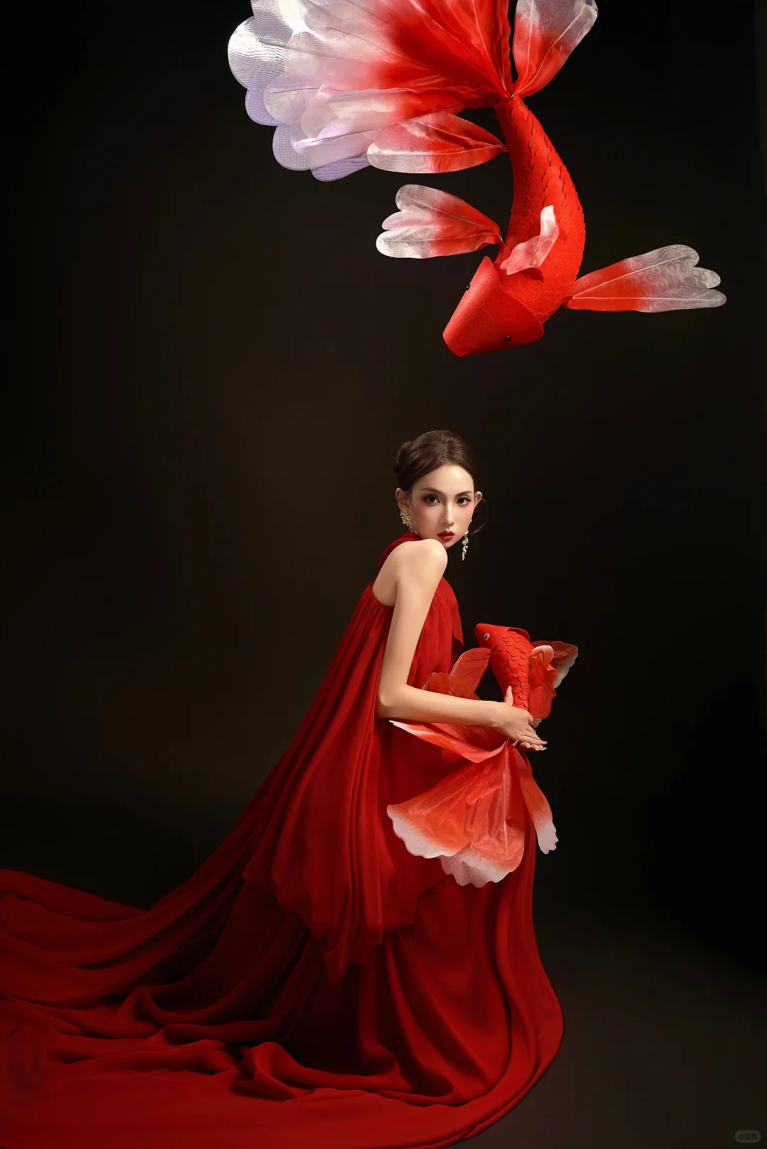 今日妆造｜红裙锦鲤写真