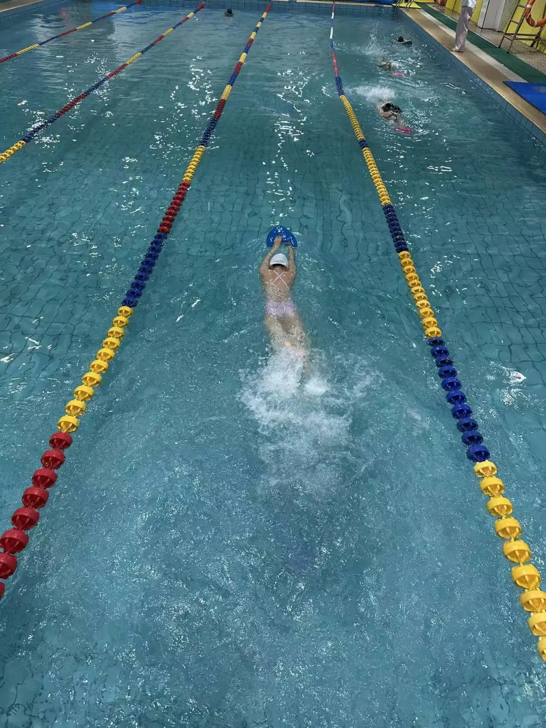 599拿下南稍门十节游泳课 女教练耐心到爆