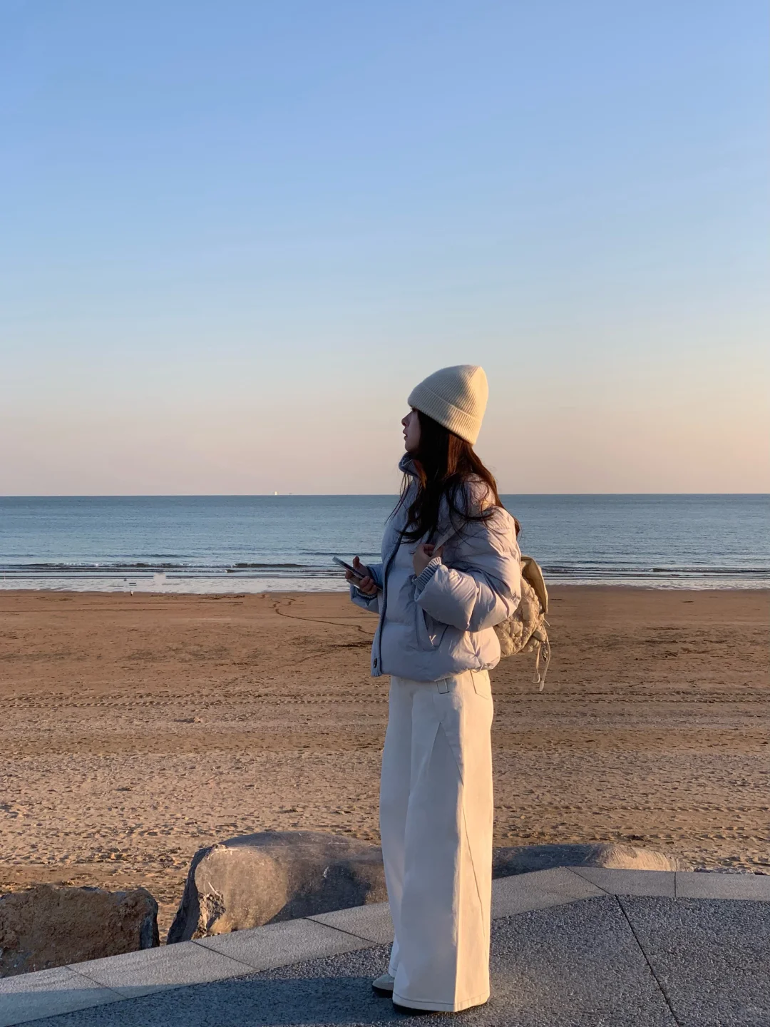 冬天的海边真的好适合松弛感穿搭、好舒服
