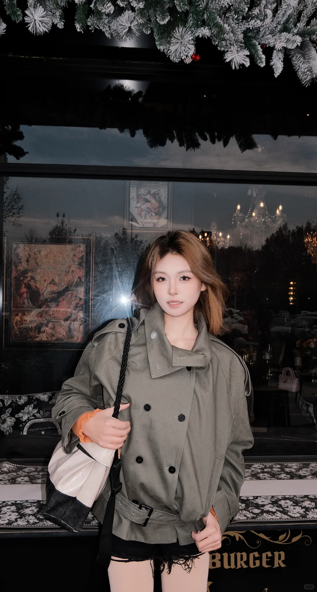 179女研一尝试做模特