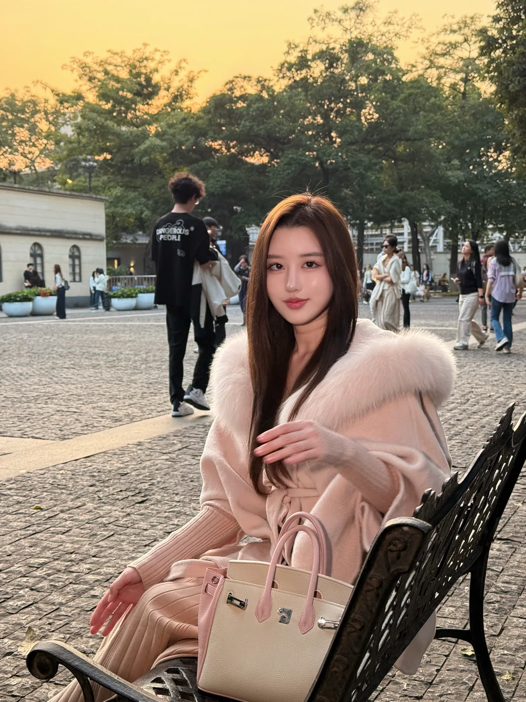 22岁哪里显老呢