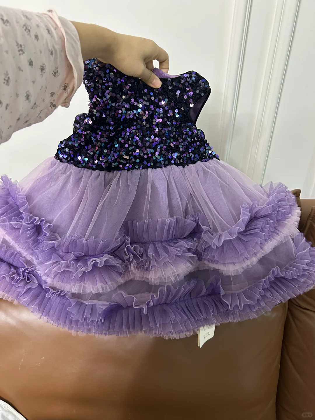 2岁女鹅的新年小裙子