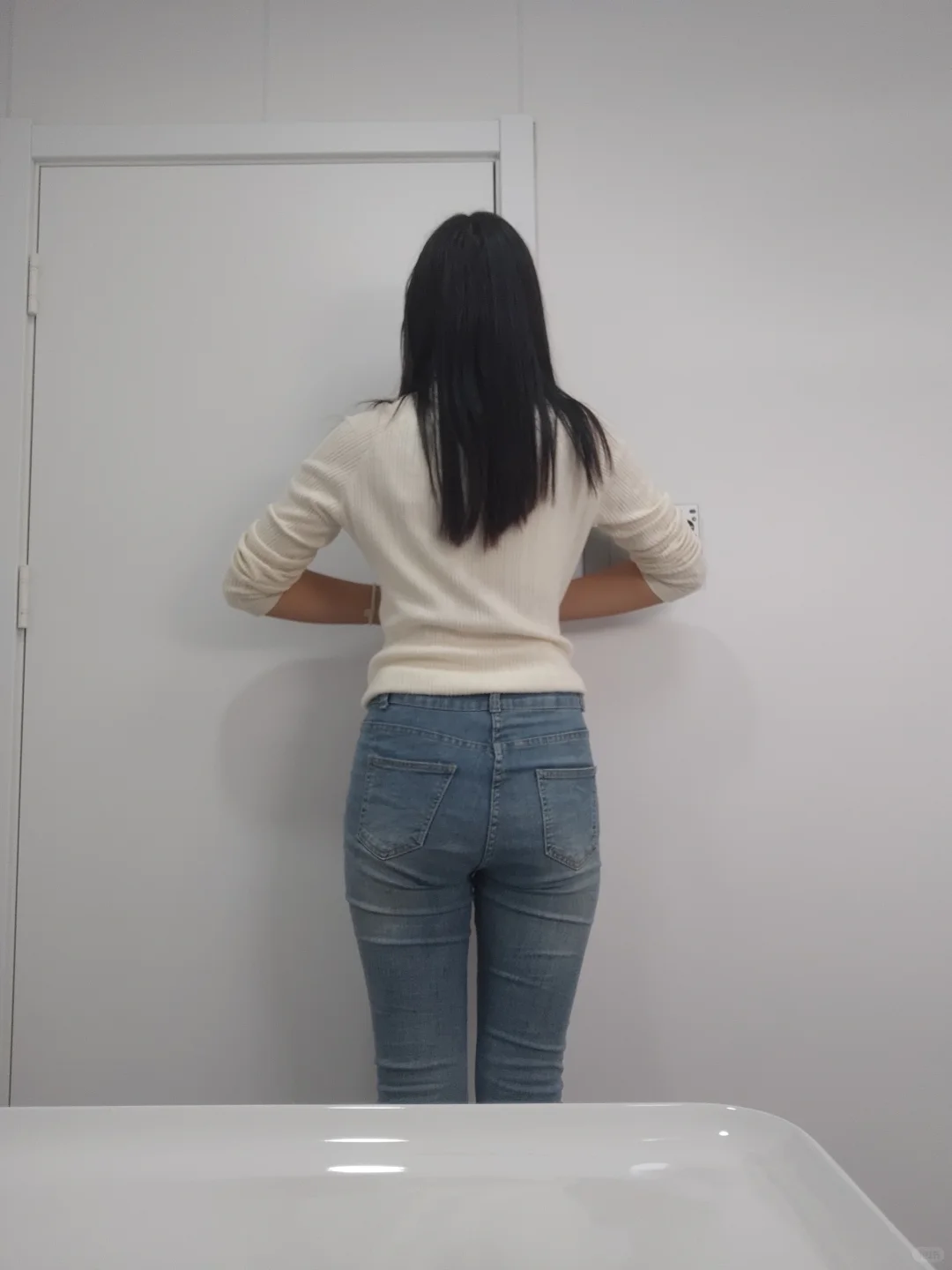 宝子们，可以帮我看看这样属于梨形吗？