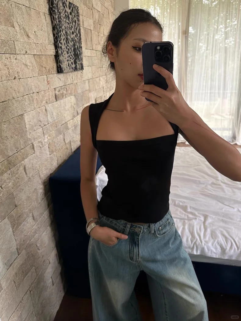 vol.26|白女极简运动风 松弛感拿捏得刚刚好