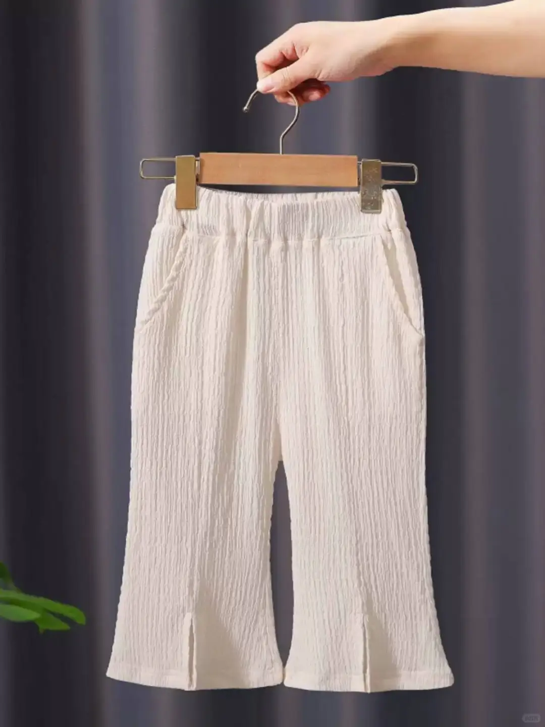 女宝宝夏装来袭，萌娃时尚新风潮🎈